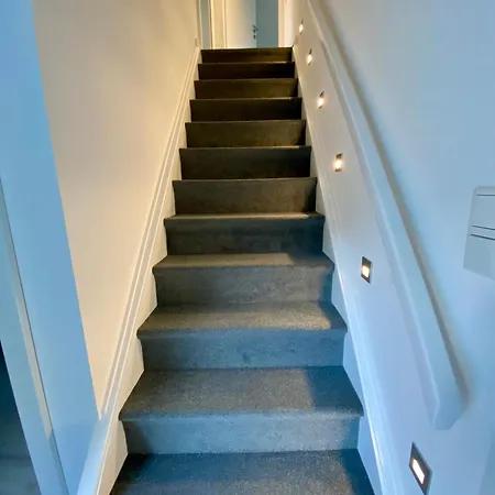 Nyaraló To Huus Bi De Tine *