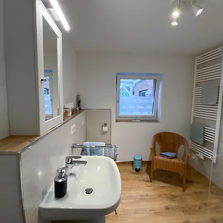 To Huus Bi De Tine Nyaraló Husum