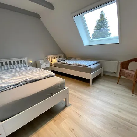 To Huus Bi De Tine Nyaraló