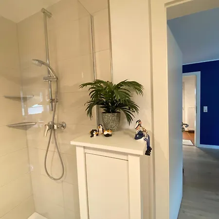 Nyaraló To Huus Bi De Tine *