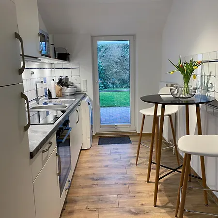 To Huus Bi De Tine Tatil Evi Husum (Schleswig-Holstein)